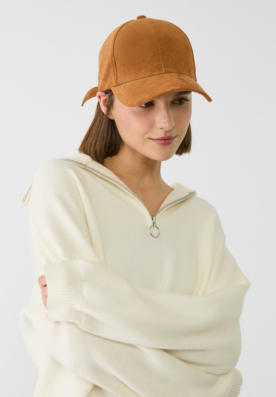 Бейсболка Stradivarius Cap, Camel
Бейсболка Stradivarius Cap, Camel