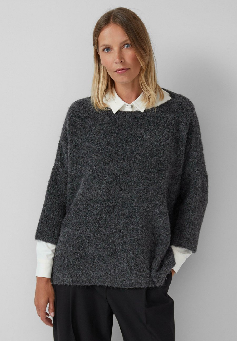 Джемпер s.Oliver BLACK LABEL RELAXED-FIT, Dunkelgrau/Anthracite
Джемпер s.Oliver BLACK LABEL RELAXED-FIT, Dunkelgrau/Anthracite