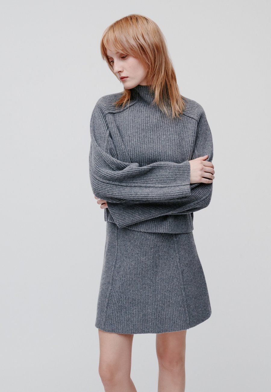 Джемпер IVY OAK KEEVA, Mittleres Grau/Grey
Джемпер IVY OAK KEEVA, Mittleres Grau/Grey