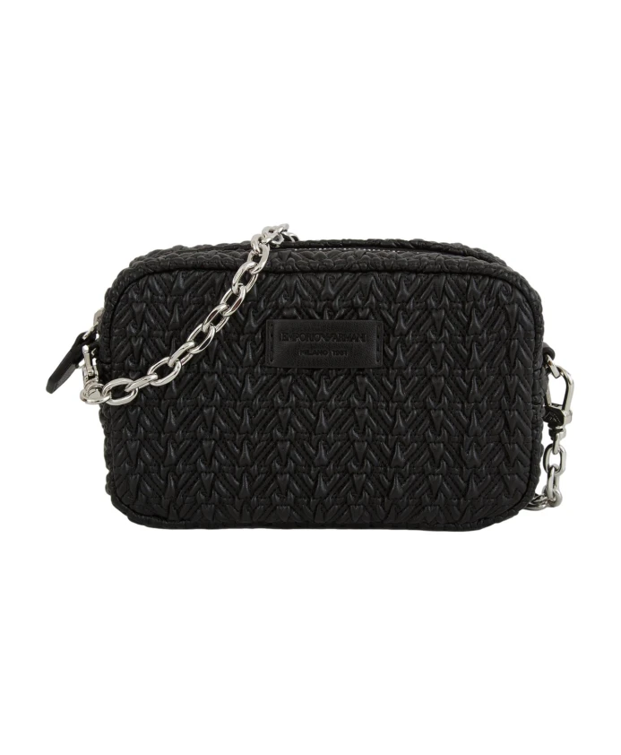 Сумка для фотоаппарата с тиснением и цепочкой на плечо. Emporio Armani, черный
Сумка для фотоаппарата с тиснением и цепочкой на плечо. Emporio Armani, черный