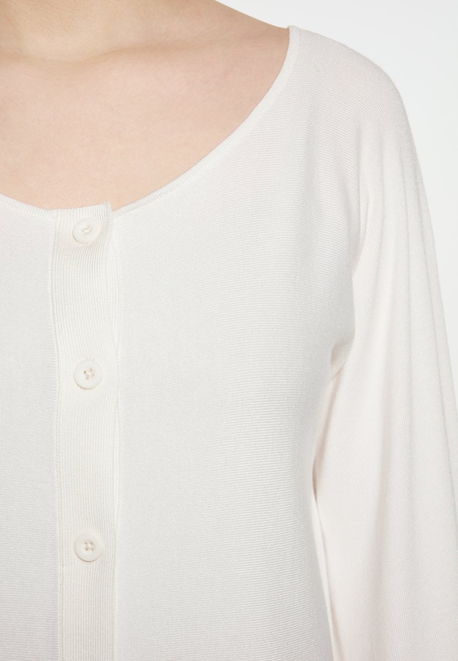Кардиган usha Cardigan, Wollweiss/White
Кардиган usha Cardigan, Wollweiss/White
