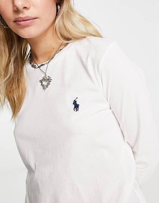 Белый топ с длинными рукавами Polo Ralph Lauren
Белый топ с длинными рукавами Polo Ralph Lauren