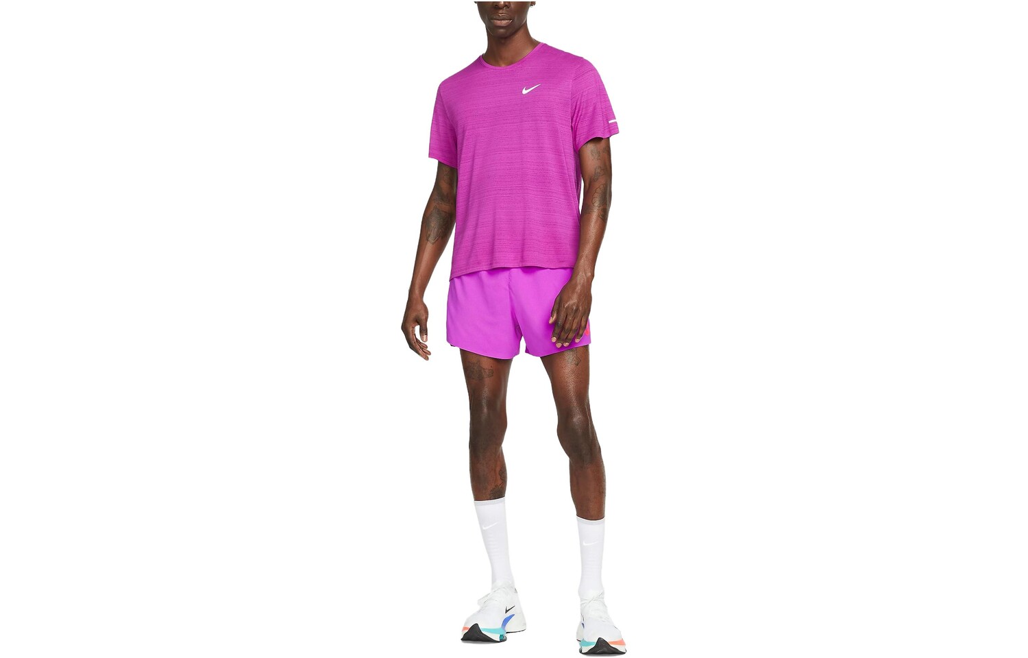 Спортивные шорты мужские фуксия Nike, фуксия
Спортивные шорты мужские фуксия Nike, фуксия