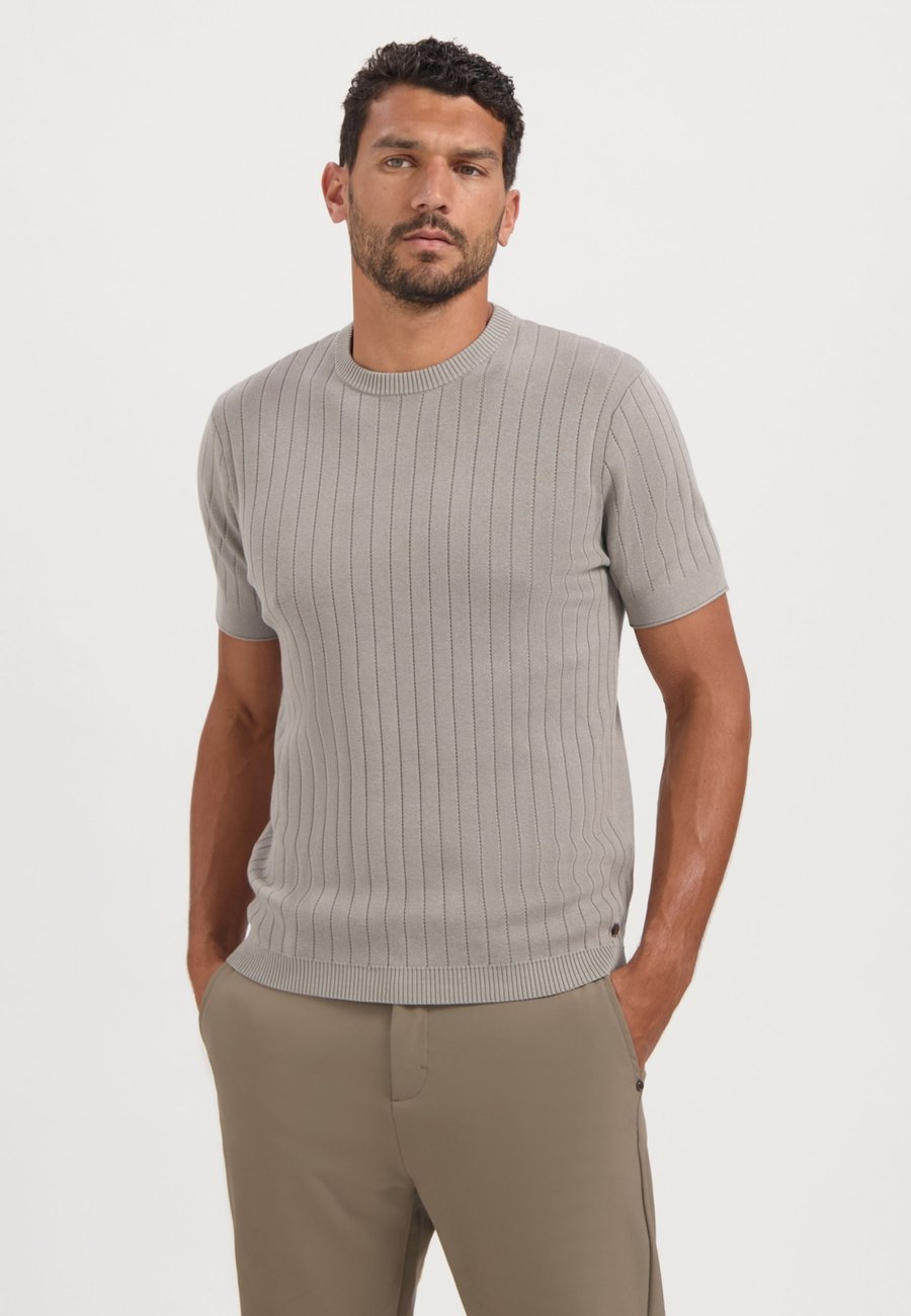 Футболка NO EXCESS Basic T-shirt, Clay/Grey, Серый, Футболка NO EXCESS Basic T-shirt, Clay/Grey
Футболка NO EXCESS Basic T-shirt, Clay/Grey, Серый, Футболка NO EXCESS Basic T-shirt, Clay/Grey