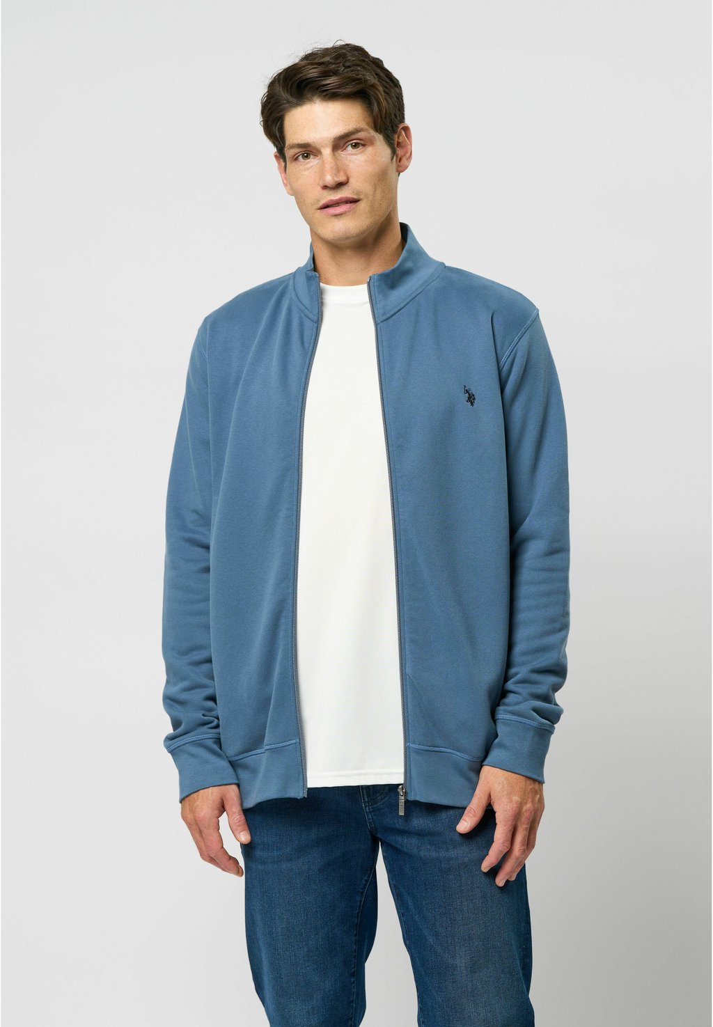 Толстовка на молнии OSCAR U.S. Polo Assn., синий
Толстовка на молнии OSCAR U.S. Polo Assn., синий