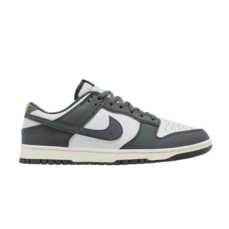Кроссовки Nike Dunk Low Next Nature 'Iron Grey Lightning', серый
Кроссовки Nike Dunk Low Next Nature 'Iron Grey Lightning', серый