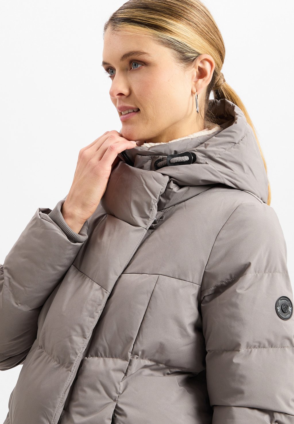 Зимнее пальто Ragwear, серый
Зимнее пальто Ragwear, серый