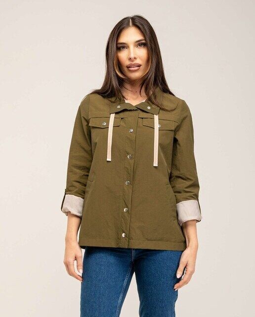 Женская куртка с полосатым воротником и полосатой подкладкой Fsh, зеленый
Женская куртка с полосатым воротником и полосатой подкладкой Fsh, зеленый