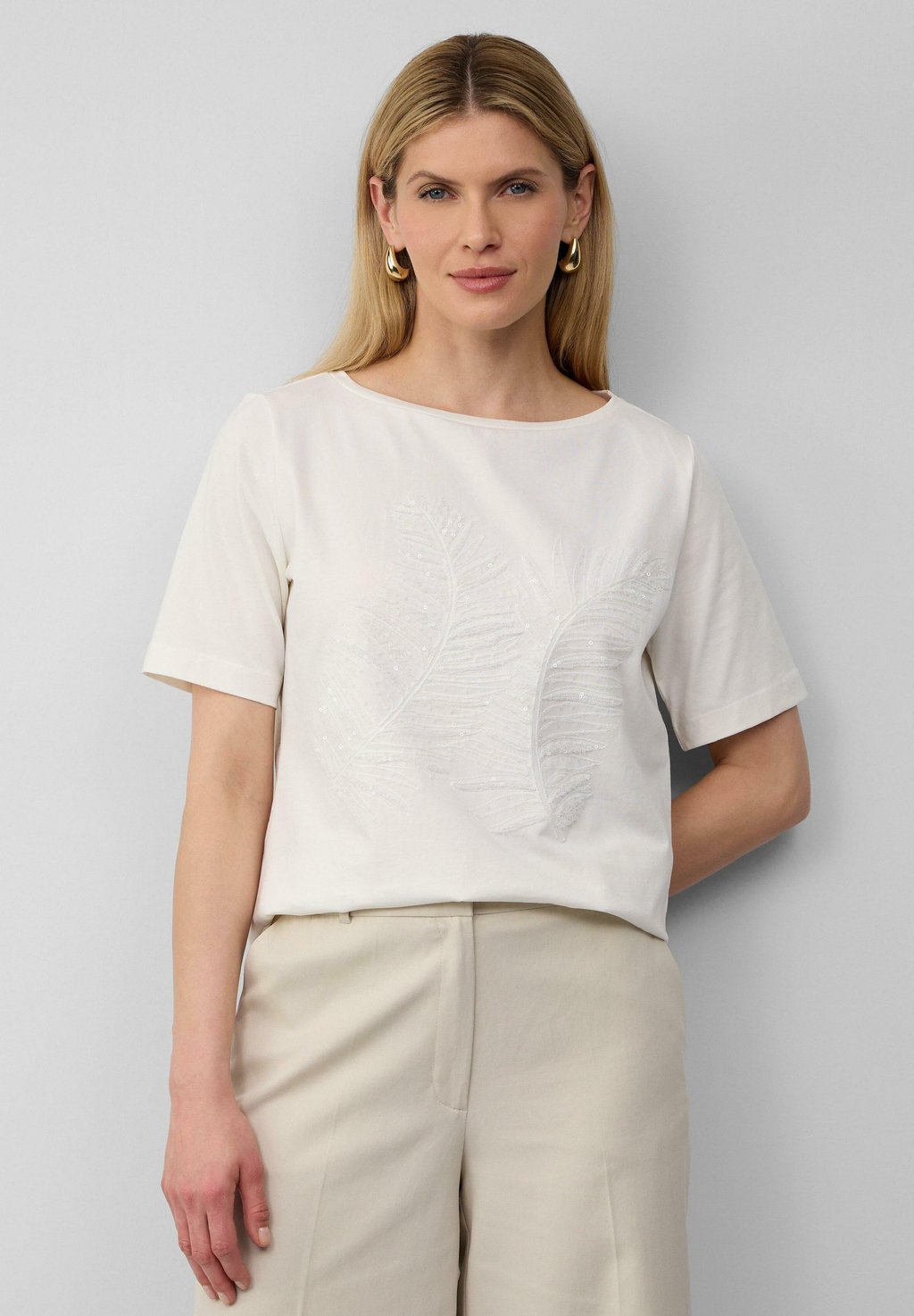 Футболка с принтом s.Oliver BLACK LABEL, кремовый
Футболка с принтом s.Oliver BLACK LABEL, кремовый