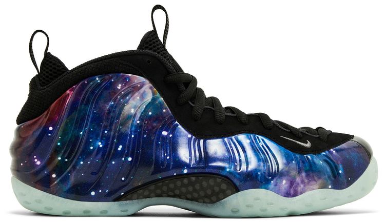 Кроссовки Nike Air Foamposite One 'Galaxy' 2025, синий
Кроссовки Nike Air Foamposite One 'Galaxy' 2025, синий
