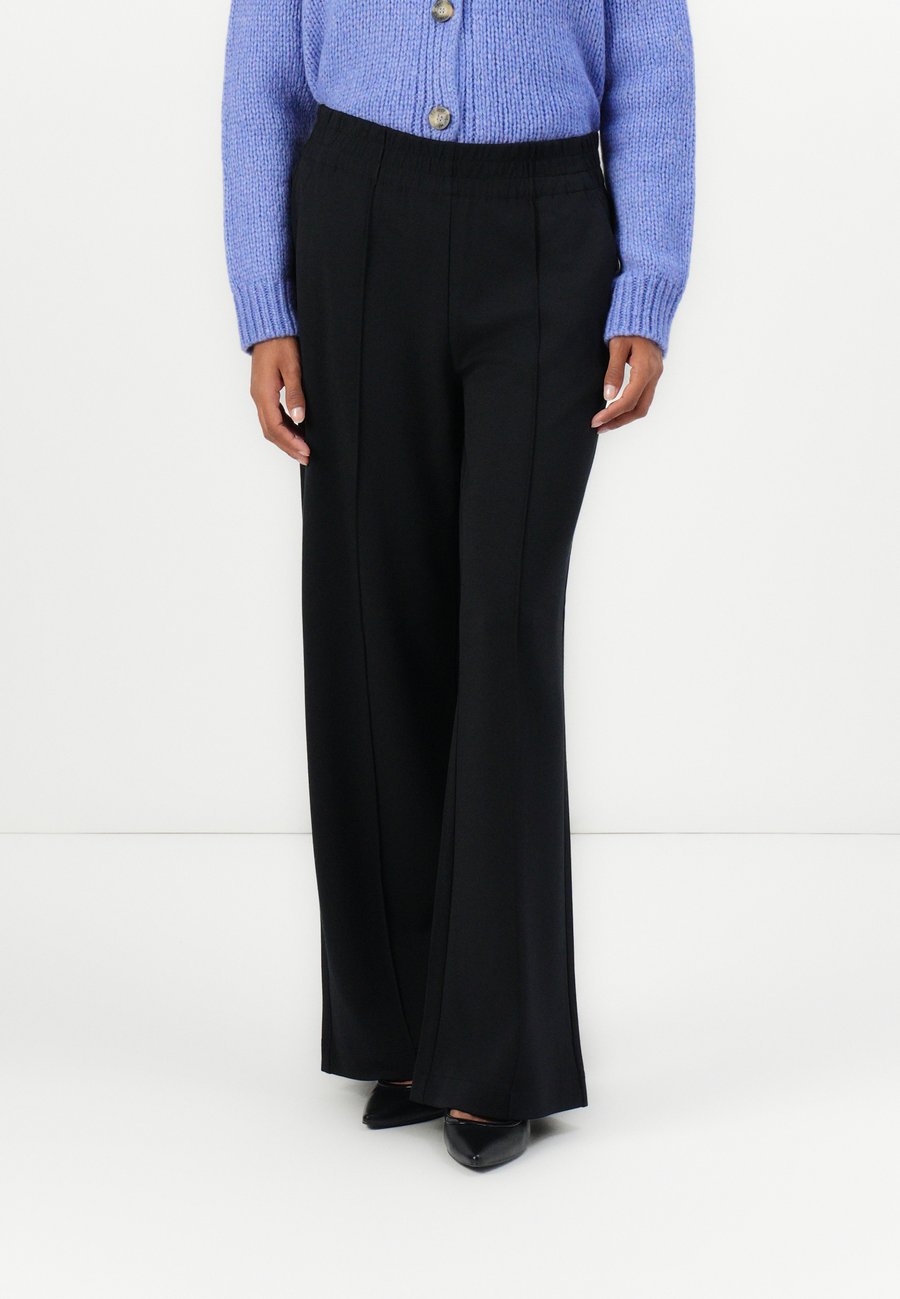 Брюки Marc O'Polo DENIM WOVEN PANTS, Black
Брюки Marc O'Polo DENIM WOVEN PANTS, Black