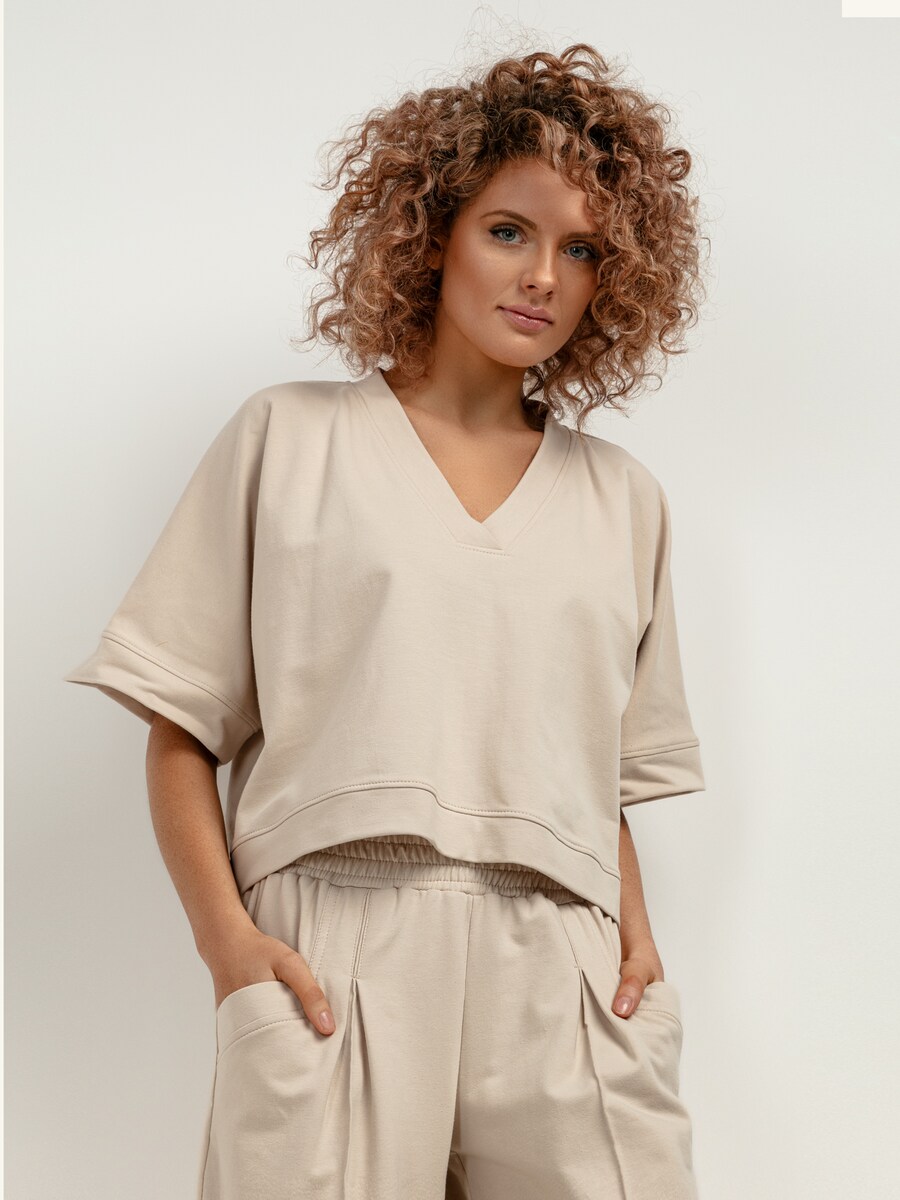 Рубашка оверсайз TESSITA, светло-бежевый
Рубашка оверсайз TESSITA, светло-бежевый