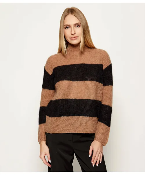 Водолазка Тенна Regular fit Mm, коричневый
Водолазка Тенна Regular fit Mm, коричневый