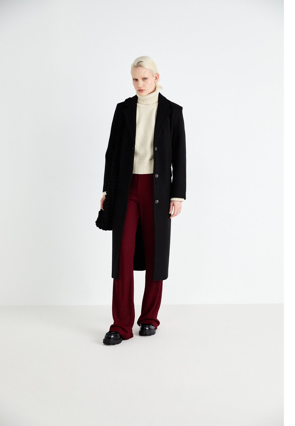 Брюки ONLHILLARY FLARED PANT ONLY, красный
Брюки ONLHILLARY FLARED PANT ONLY, красный