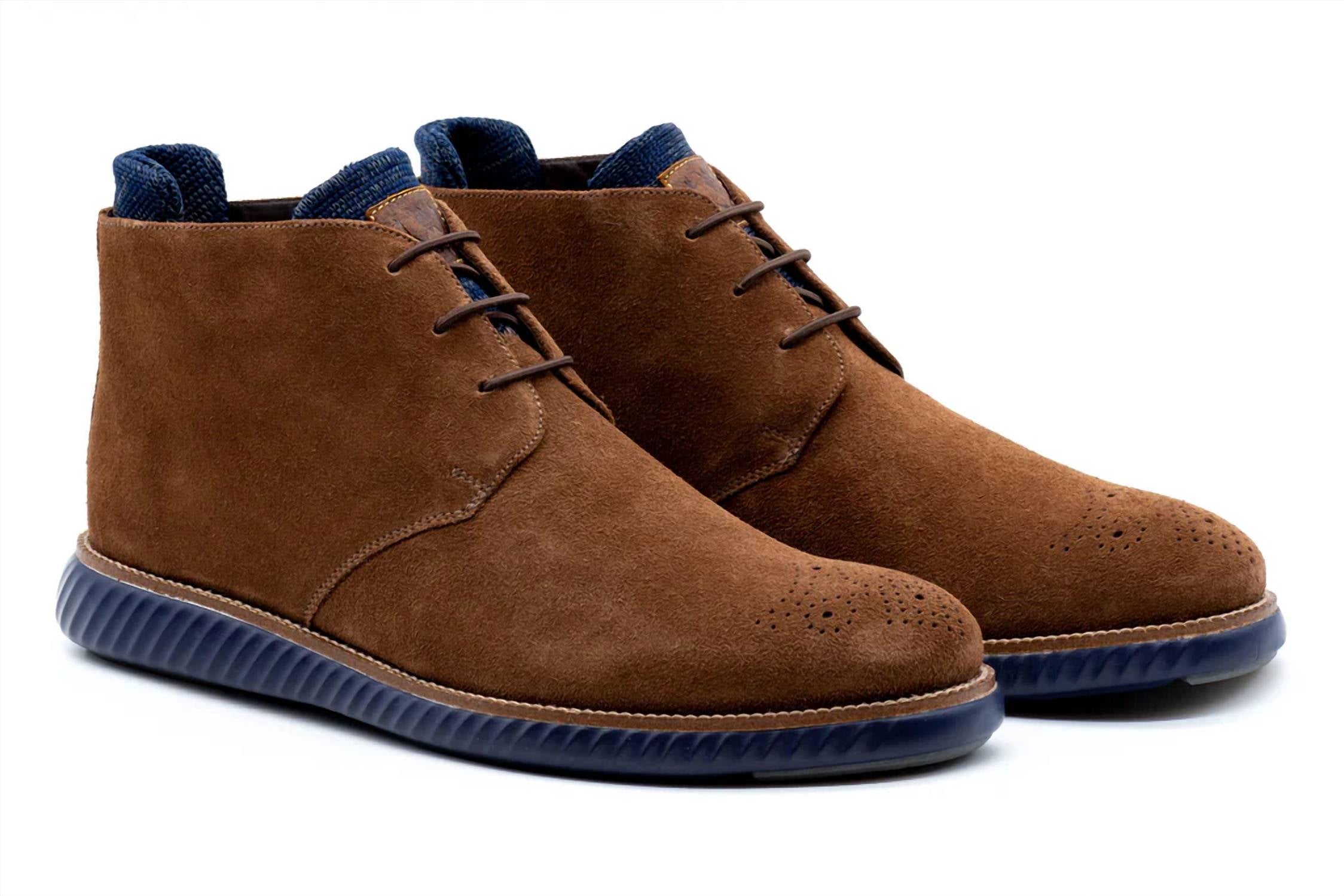 Мужские ботинки Countryaire Chukka Martin Dingman, Tobacco
Мужские ботинки Countryaire Chukka Martin Dingman, Tobacco