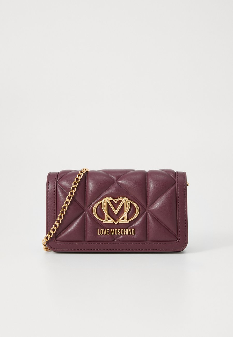 Кошелек Love Moschino Wallet, Wine/Bordeaux
Кошелек Love Moschino Wallet, Wine/Bordeaux