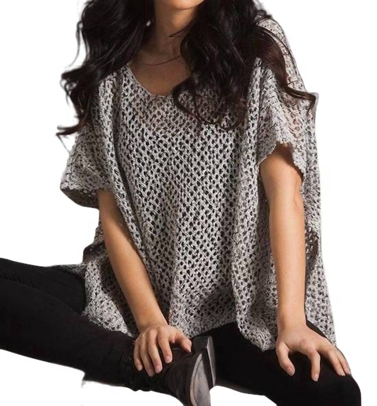 Вязаное крючком пончо In Frost french kyss
Вязаное крючком пончо In Frost french kyss