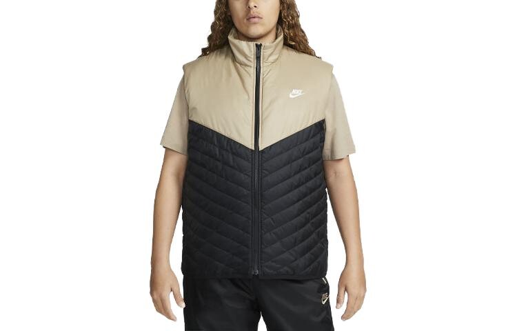 Жилет мужской хаки Nike, хаки 
Жилет мужской хаки Nike, хаки