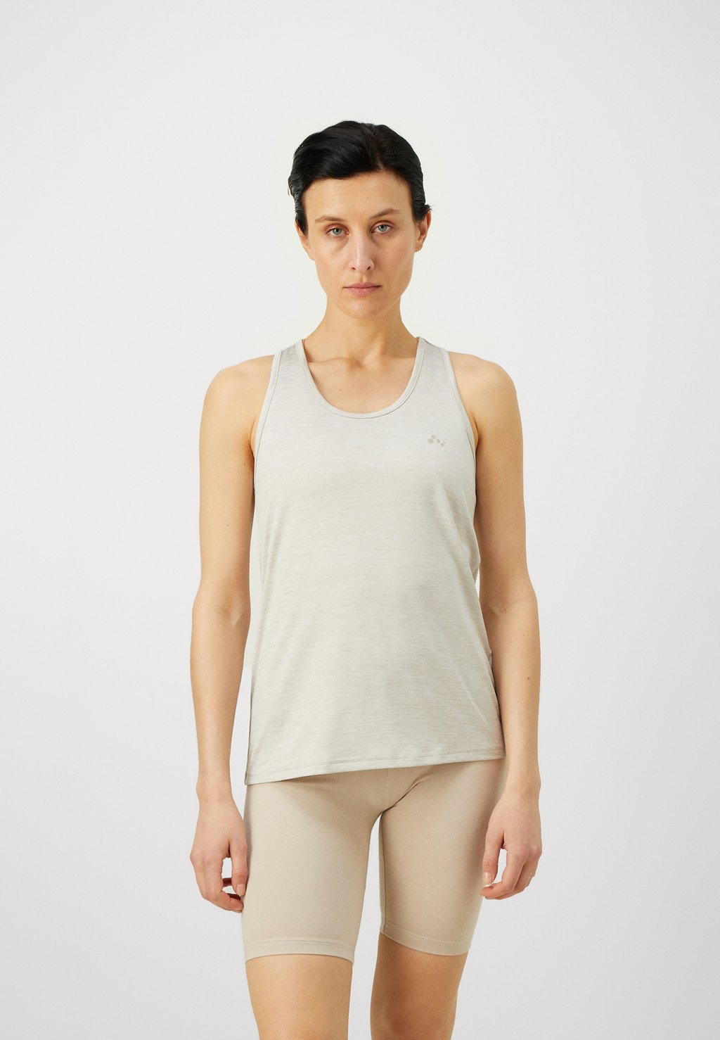 Топ ONPCORE LIFE ON ONLY Play, серо-коричневый
Топ ONPCORE LIFE ON ONLY Play, серо-коричневый