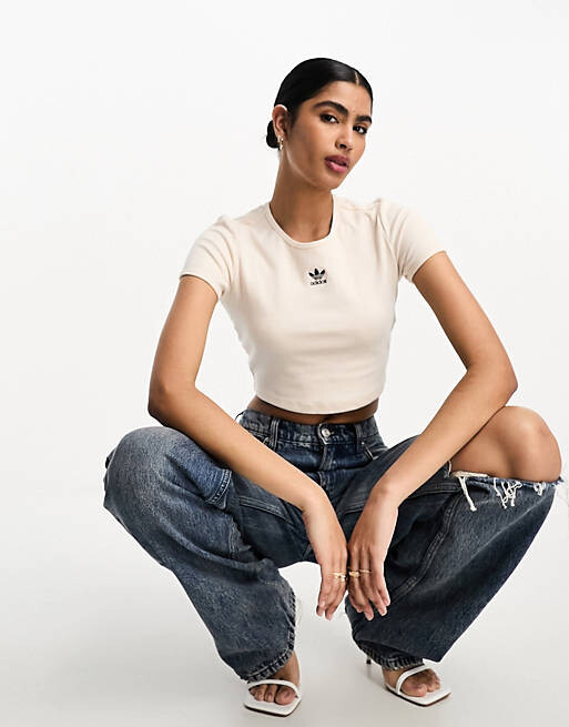 Белая укороченная футболка в рубчик adidas Originals Essential, Белый, Белая укороченная футболка в рубчик adidas Originals Essential
Белая укороченная футболка в рубчик adidas Originals Essential, Белый, Белая укороченная футболка в рубчик adidas Originals Essential