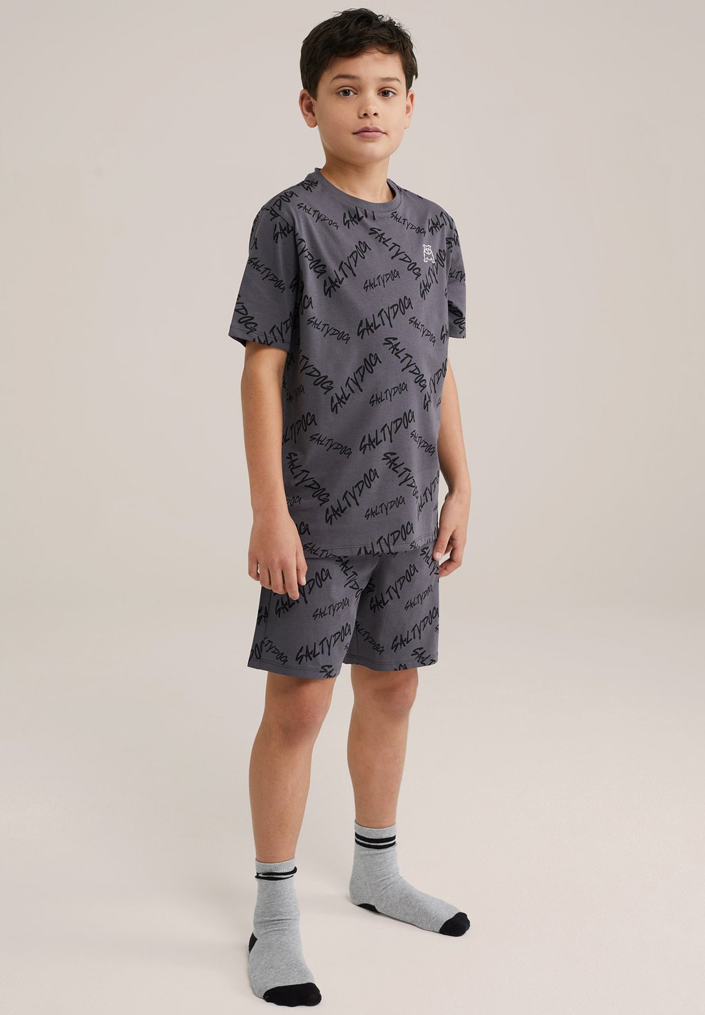 Пижама SALTY DOG SET WE Fashion, темно-серый
Пижама SALTY DOG SET WE Fashion, темно-серый