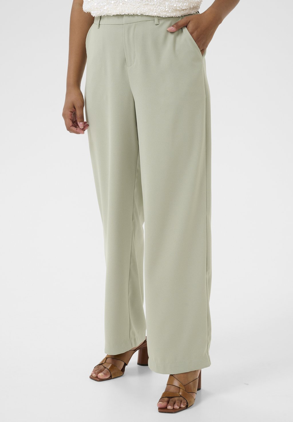 Брюки COCAMIA Cream, песочный
Брюки COCAMIA Cream, песочный