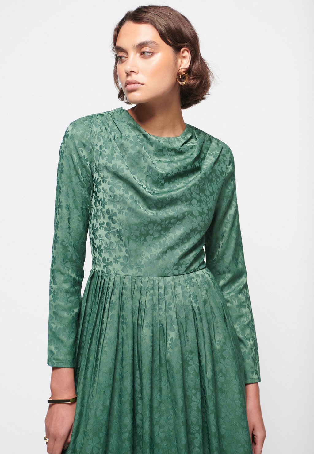 Платье макси Maryisa, зеленый
Платье макси Maryisa, зеленый