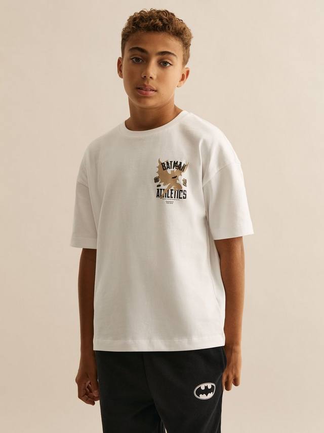 Детская футболка Robinson Batman Athletics Reiss, White
Детская футболка Robinson Batman Athletics Reiss, White