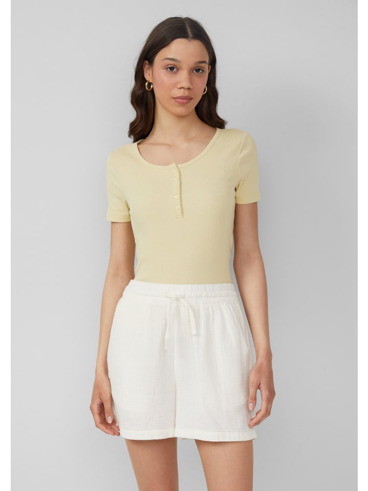 Футболка QS, желтый
Футболка QS, желтый