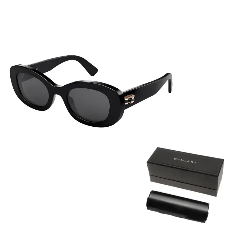 Солнцезащитные очки с геометрической оправой Bvlgari, черный
Солнцезащитные очки с геометрической оправой Bvlgari, черный