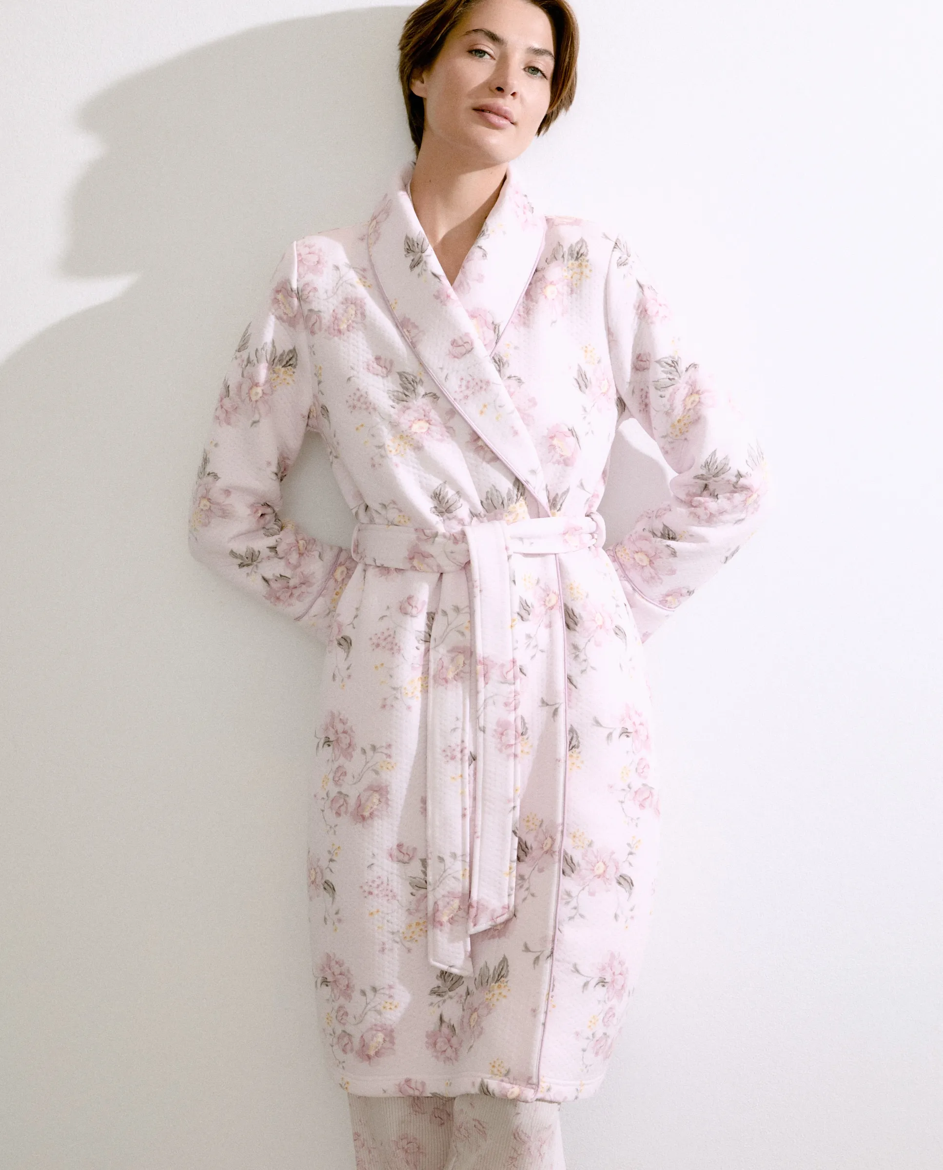 Женский халат с цветочным принтом Énfasis, розовый
Женский халат с цветочным принтом Énfasis, розовый