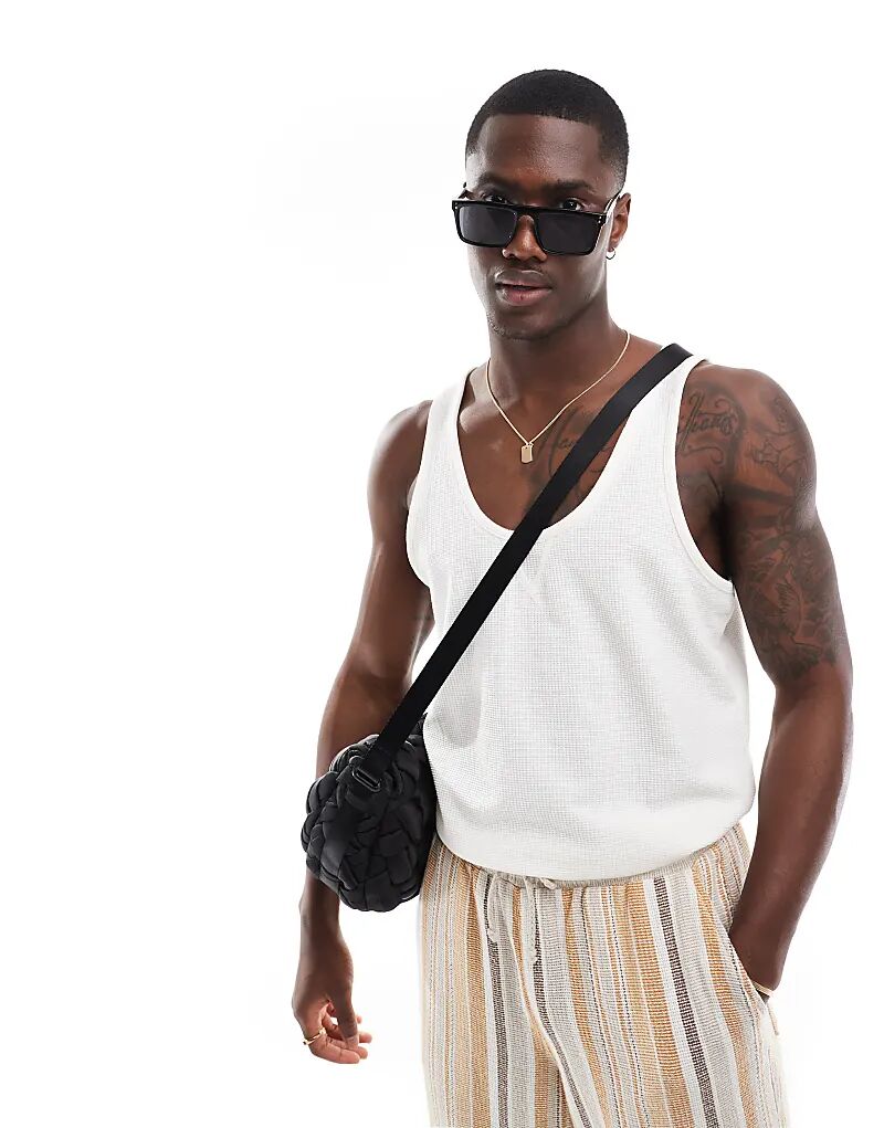 Вафельный топ в кремовом цвете ASOS DESIGN
Вафельный топ в кремовом цвете ASOS DESIGN