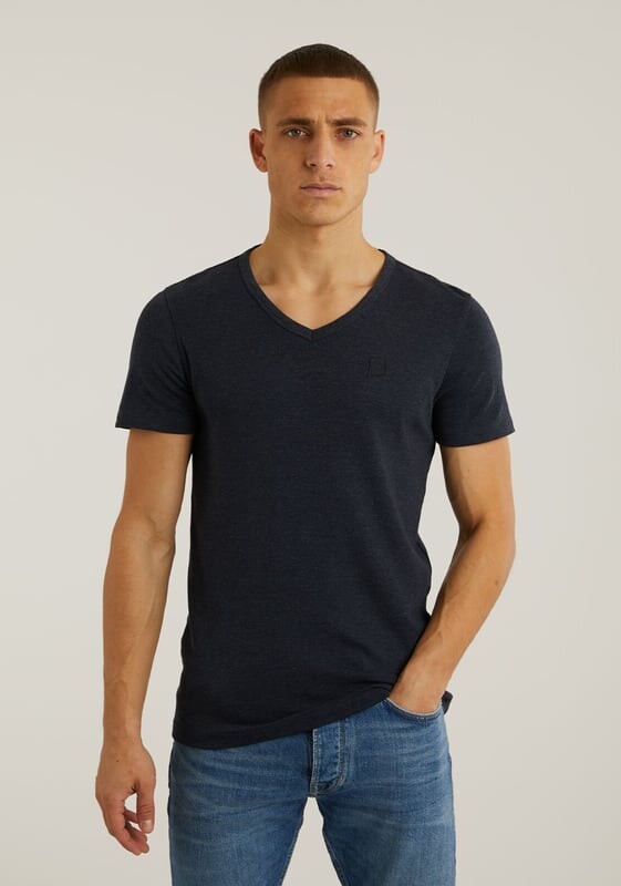 Базовая футболка пещера b Chasin, синий
Базовая футболка пещера b Chasin, синий