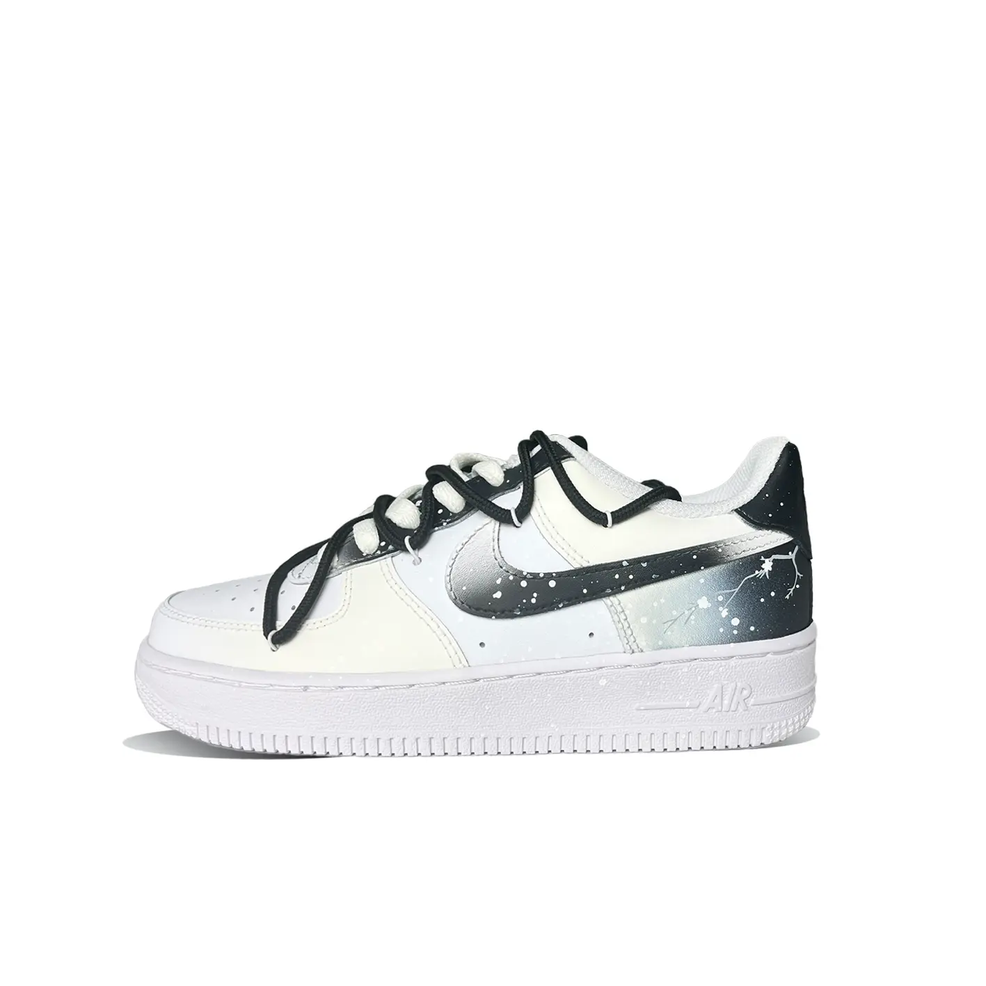 Кроссовки Nike Air Force 1 Skateboarding Shoes Men Low-top Ivory White-black, белый
Кроссовки Nike Air Force 1 Skateboarding Shoes Men Low-top Ivory White-black, белый