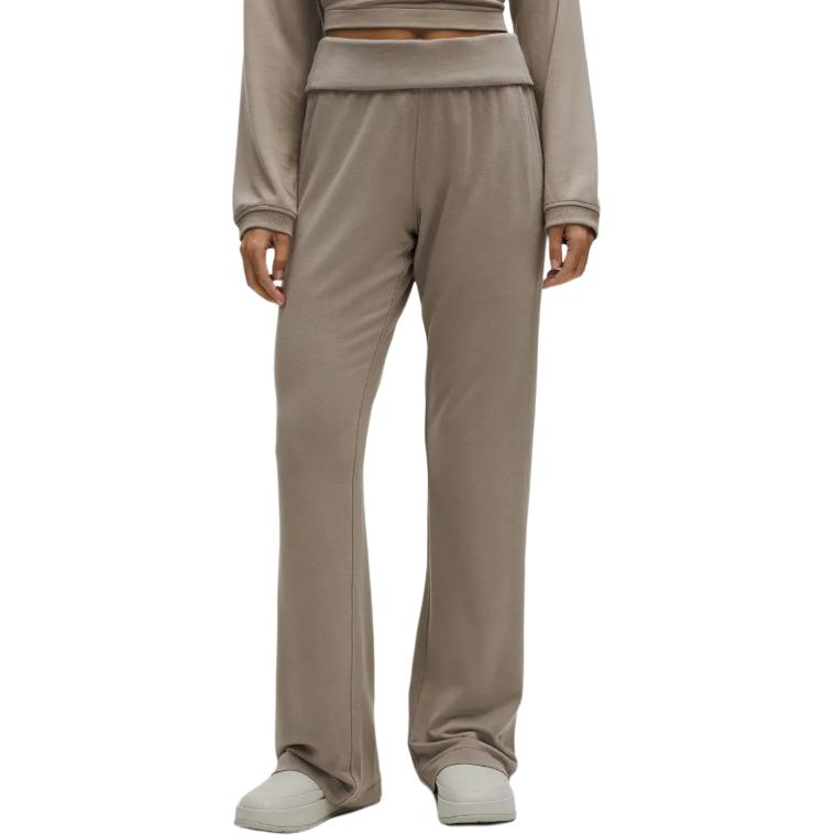 Повседневные брюки для женщин, брюки средней ширины Lululemon, warm umber серый/wshg
Повседневные брюки для женщин, брюки средней ширины Lululemon, warm umber серый/wshg