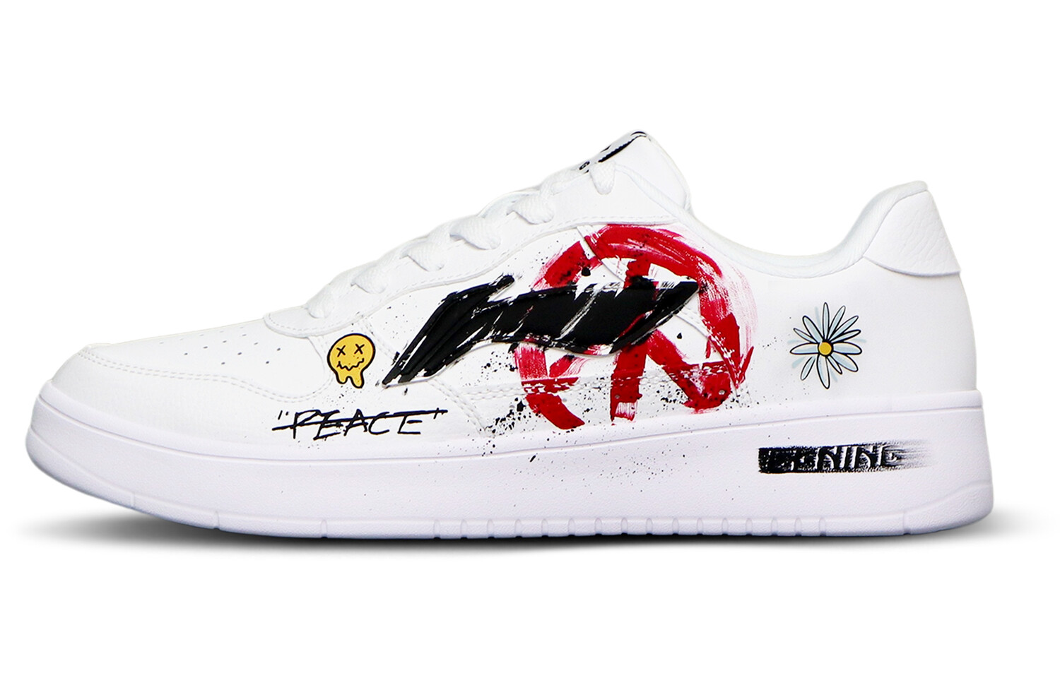 Кроссовки LINING Sports Life Collection Skateboarding Shoes Men Low-top White, Black, Red, белый
Кроссовки LINING Sports Life Collection Skateboarding Shoes Men Low-top White, Black, Red, белый