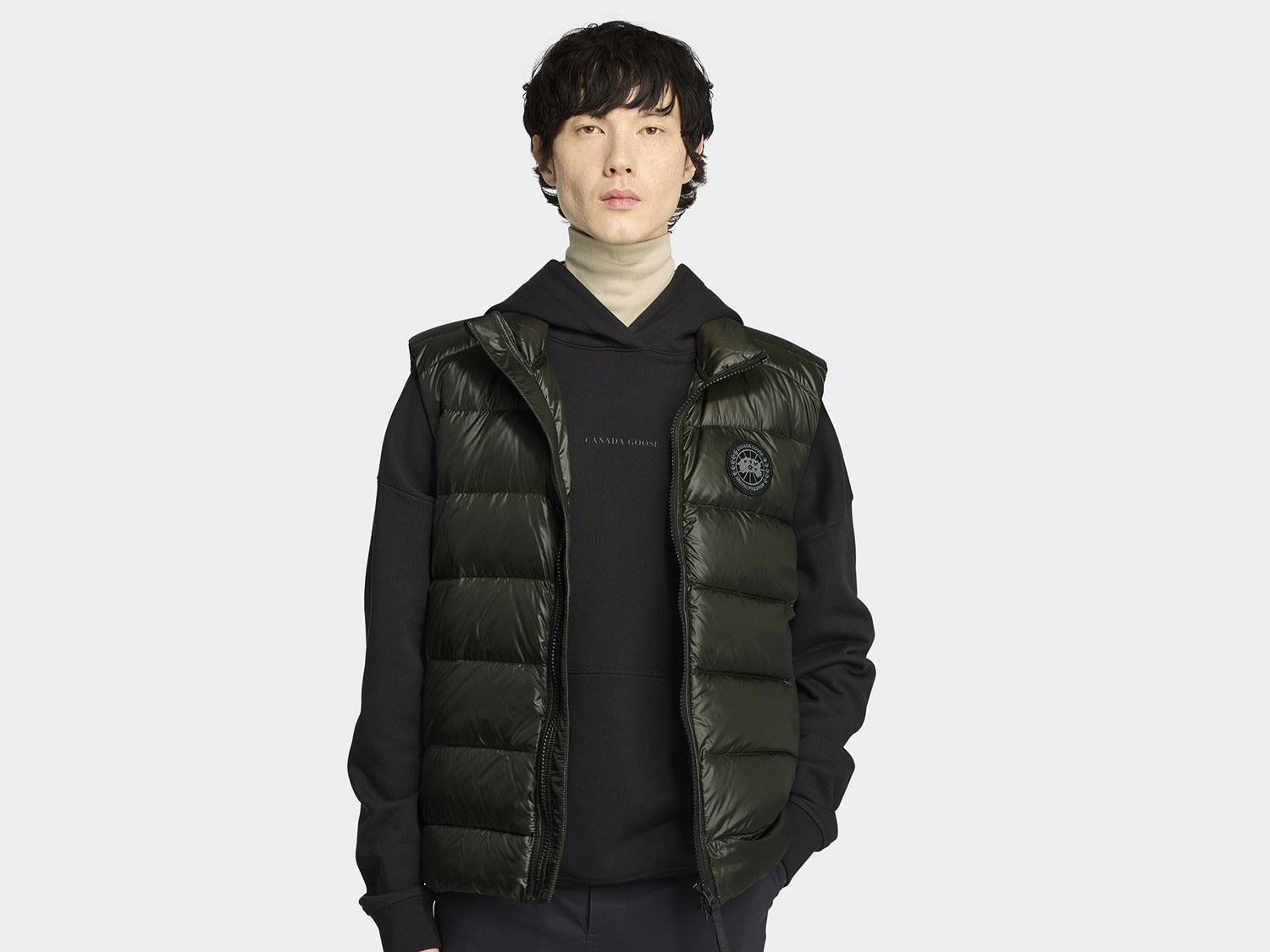 Жилет Canada Goose Crofton Black Label, Volcano
Жилет Canada Goose Crofton Black Label, Volcano