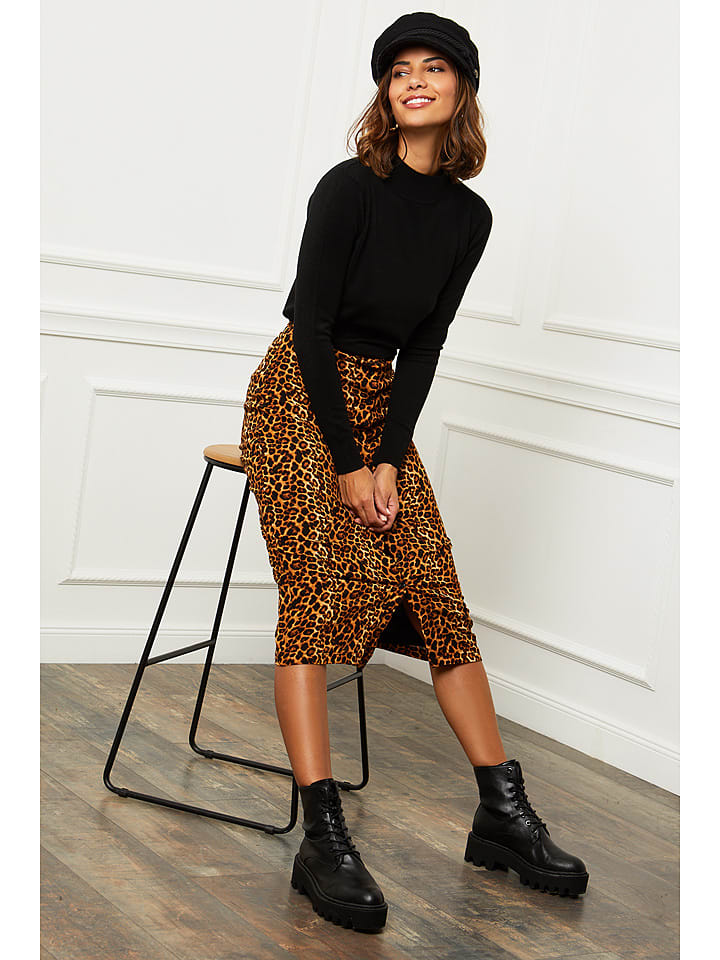 Свитер Soft Cashmere, черный
Свитер Soft Cashmere, черный