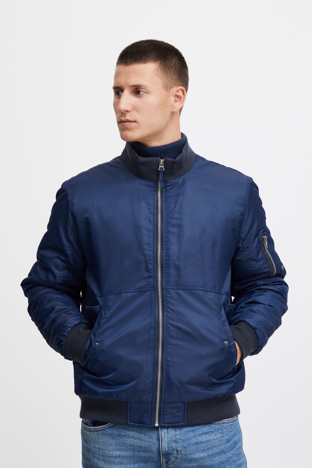 Куртка BLEND Bomberjacke BHJacket Otw 20715952, синий
Куртка BLEND Bomberjacke BHJacket Otw 20715952, синий