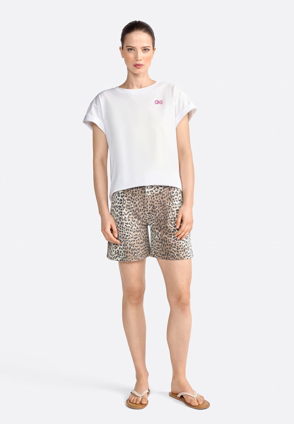 Футболка с принтом Rich & Royal, белый
Футболка с принтом Rich & Royal, белый