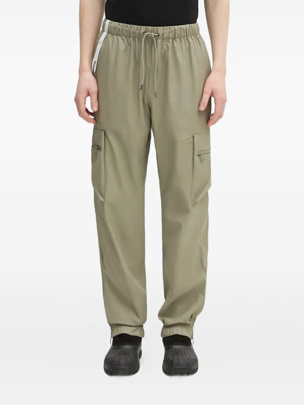 Брюки карго с карманом на молнии Rains, зеленый
Брюки карго с карманом на молнии Rains, зеленый