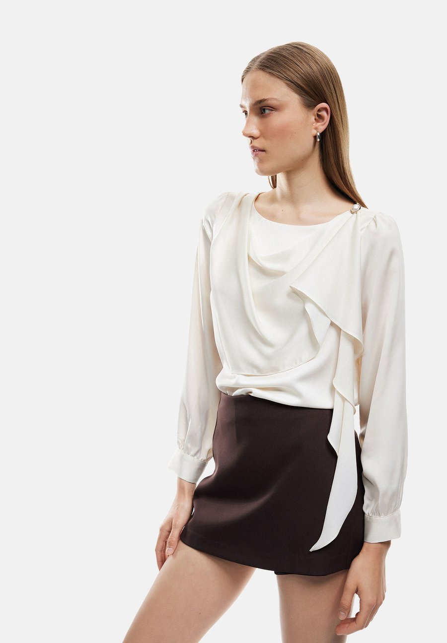Блуза Koton Blouse, Off-White
Блуза Koton Blouse, Off-White
