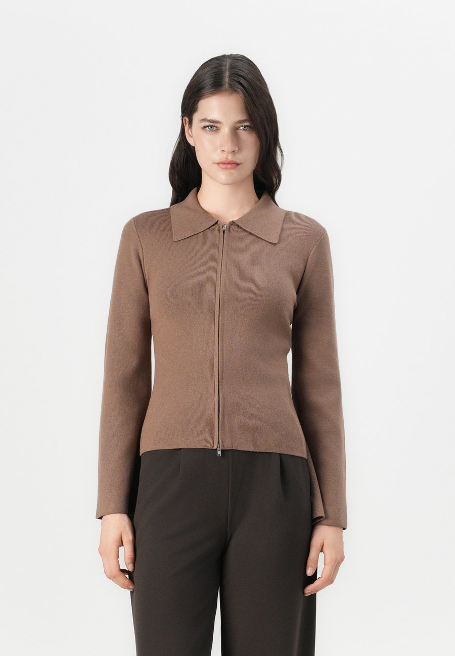 Кардиган ONLY ONLKELIA, Brown
Кардиган ONLY ONLKELIA, Brown