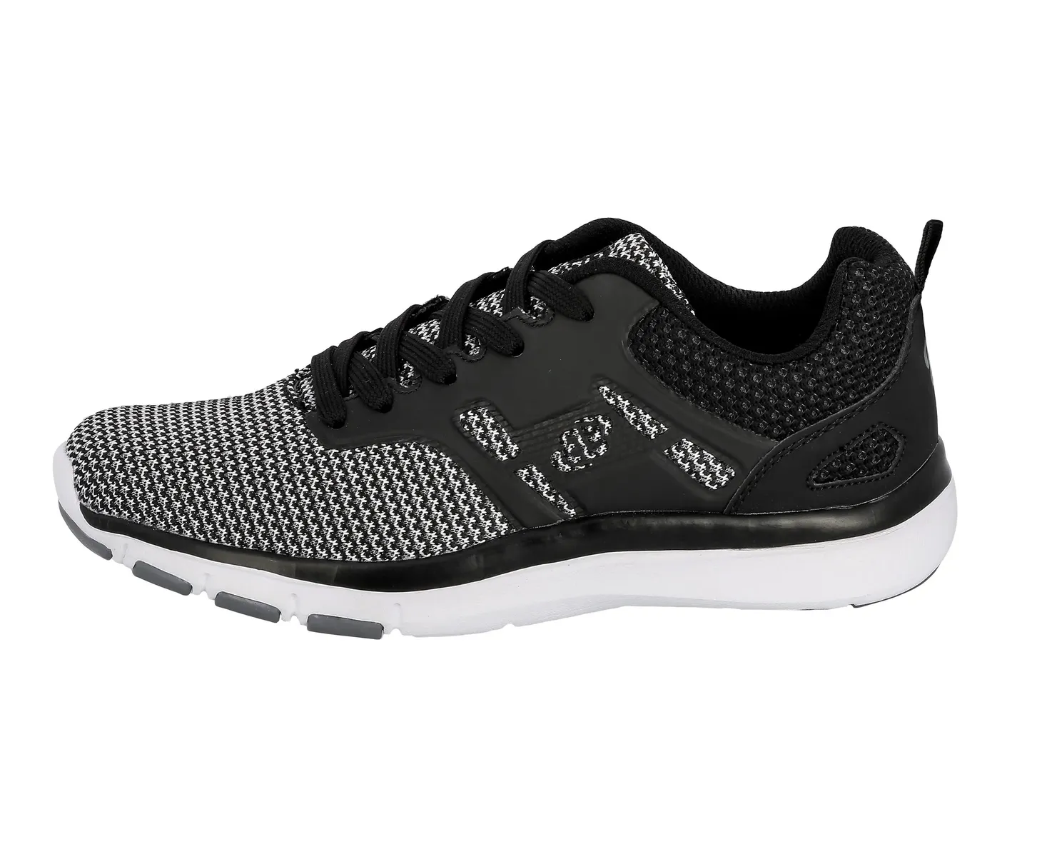 Кроссовки BRÜTTING "Skill Casual Shoe", черный
Кроссовки BRÜTTING "Skill Casual Shoe", черный