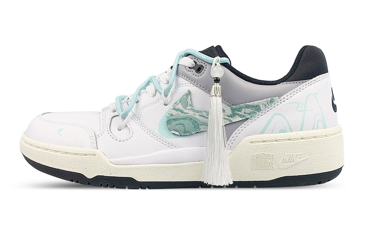 Кроссовки Nike Full Force Skateboarding Shoes Men Low-top Cloud White/Core Black/Green Spark, белый
Кроссовки Nike Full Force Skateboarding Shoes Men Low-top Cloud White/Core Black/Green Spark, белый