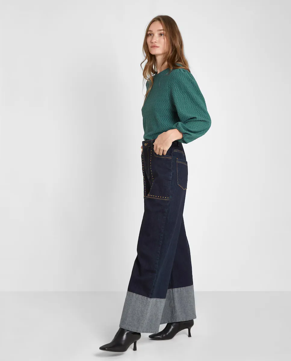 Женская джаккардовая футболка с объемными рукавами Trucco, зеленый
Женская джаккардовая футболка с объемными рукавами Trucco, зеленый