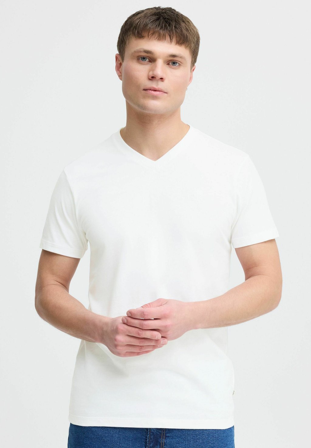 Базовая футболка SDODILIAN Solid, белый
Базовая футболка SDODILIAN Solid, белый