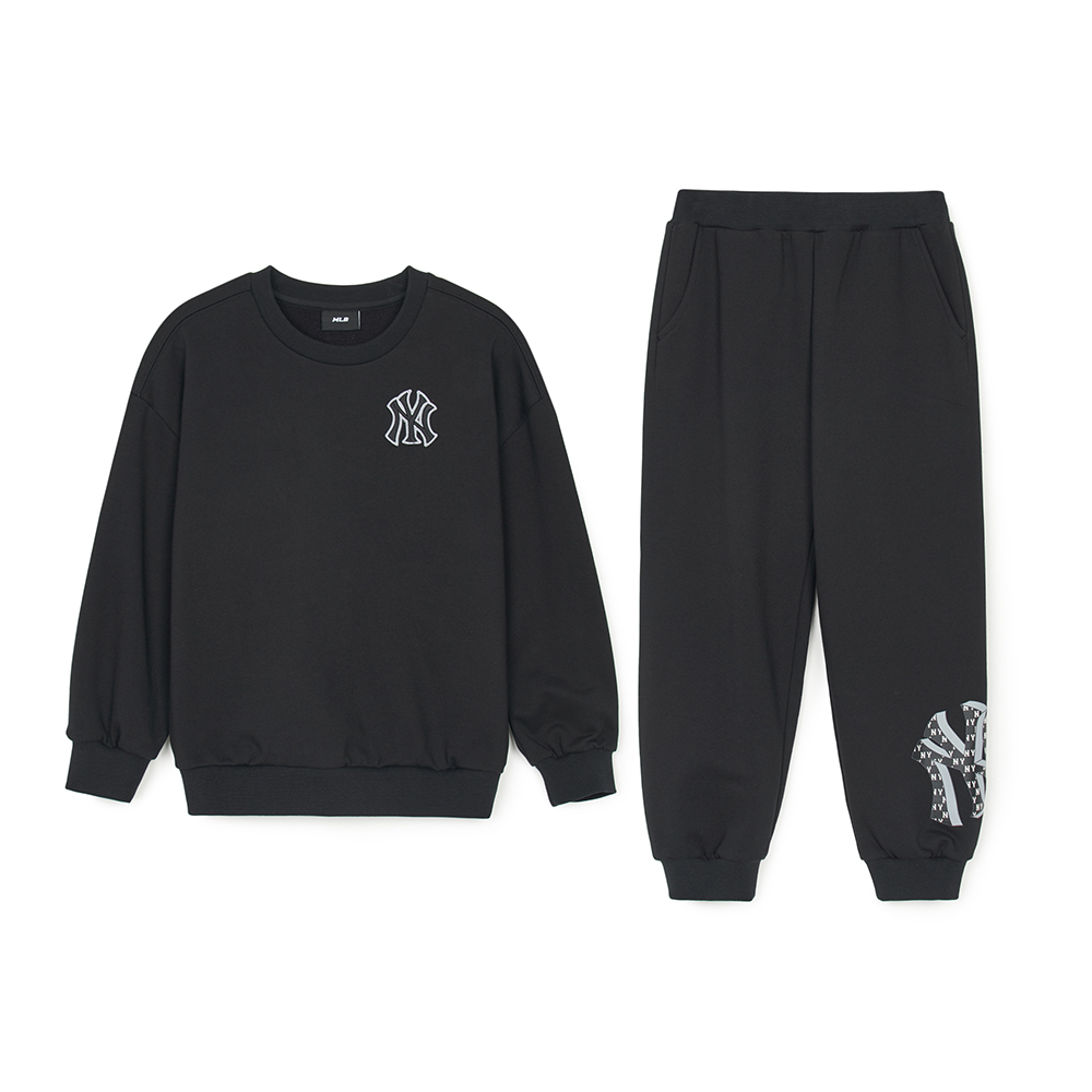 MLB Спортивный костюм New York Yankees Black Kids
MLB Спортивный костюм New York Yankees Black Kids