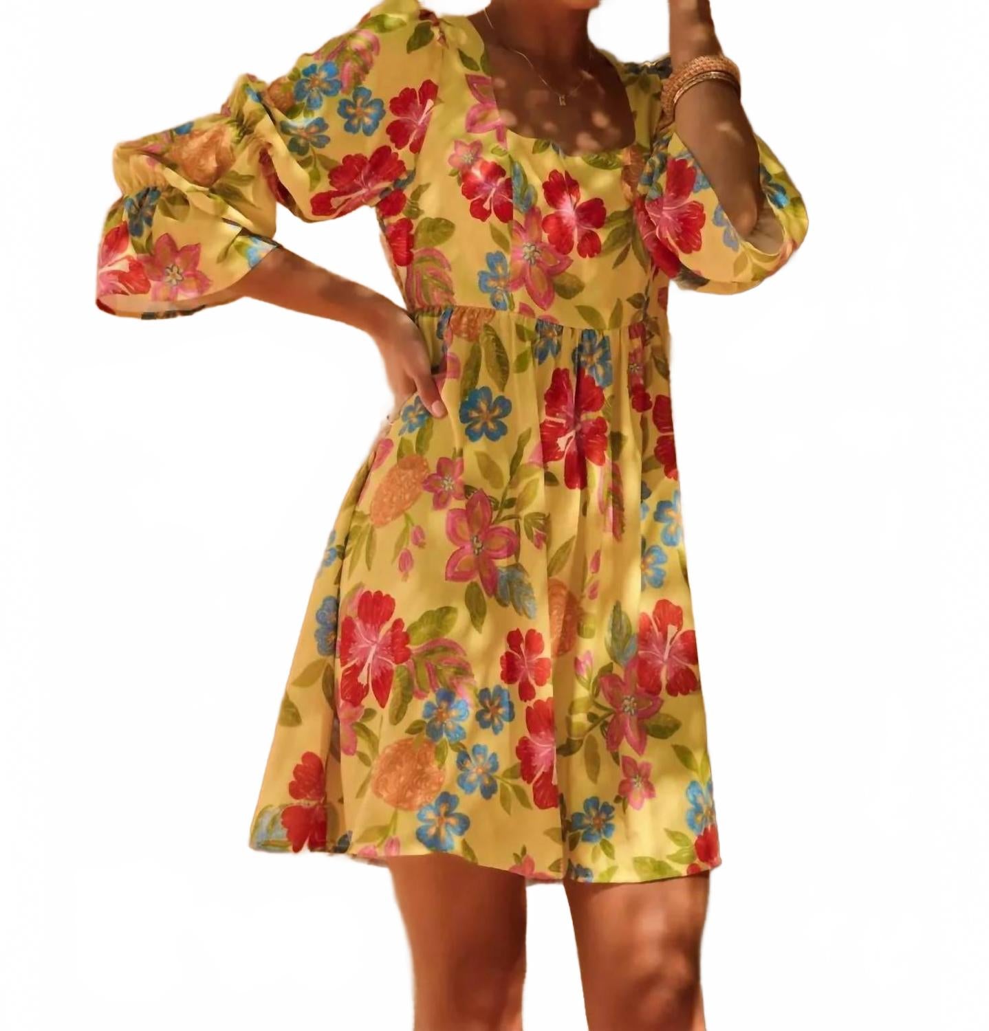 Мини-платье с пышными рукавами в ананасовом оттенке Fashionworks, Pineapple
Мини-платье с пышными рукавами в ананасовом оттенке Fashionworks, Pineapple