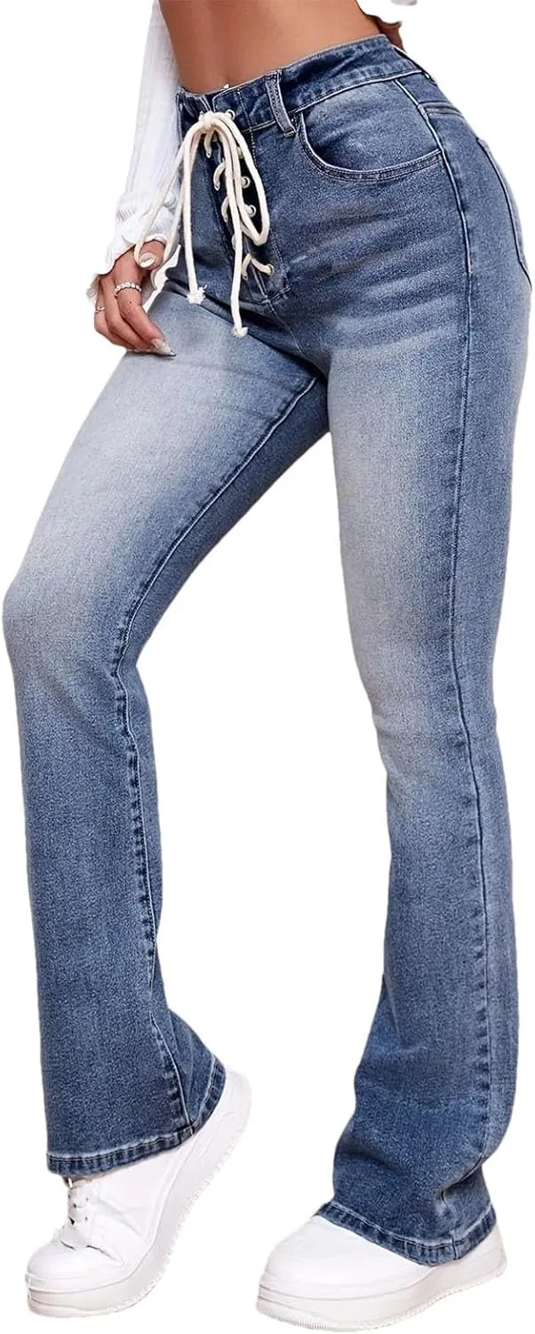 Женские джинсы с завязками и эластичным поясом
Женские джинсы с завязками и эластичным поясом